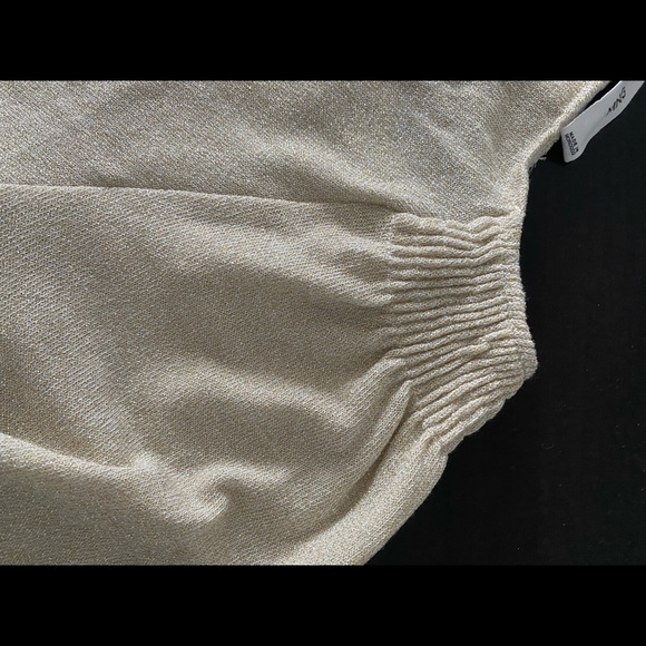 MANGO Gathered sleeves t-shirt - Picture 7 of 9